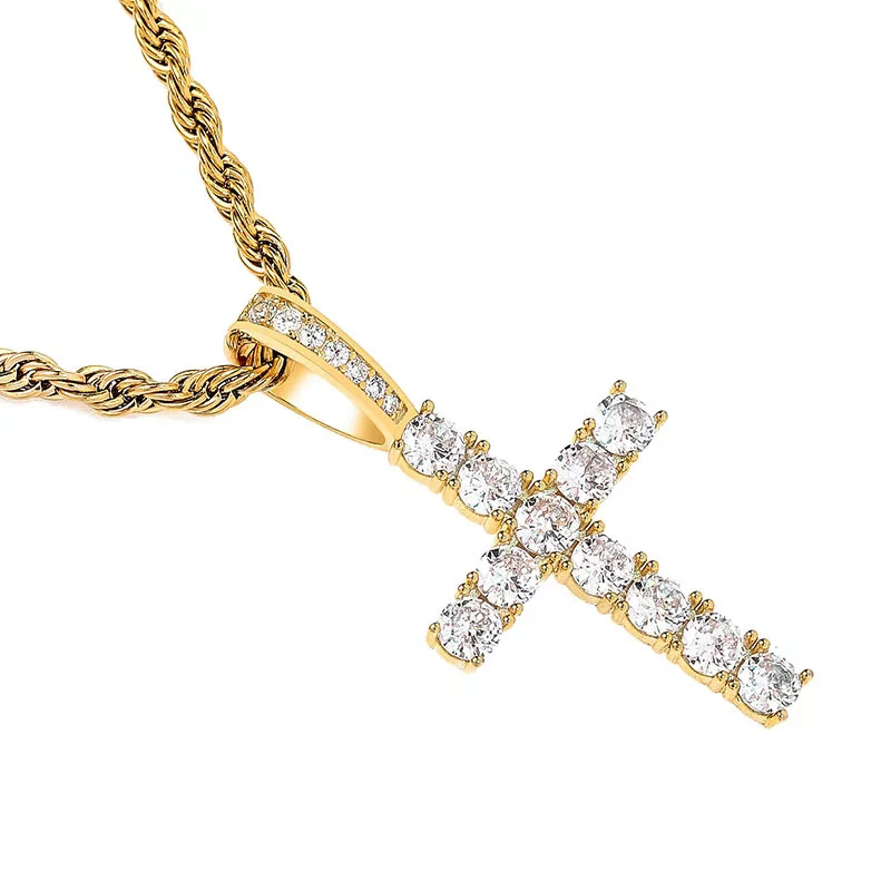 pandantiv auriu unisex pentru barbati si femei tip medalion cruce incrustat cu cristale semipretioase din zircon CZ
