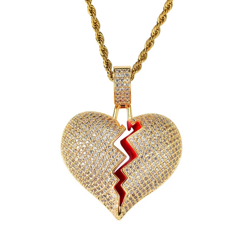 pandantiv auriu unisex pentru barbati si femei tip medalion inima franta incrustat cu cristale semipretioase din zircon CZ